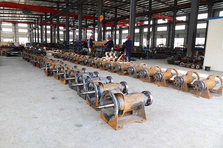 已經(jīng)安裝完畢待檢的軸承座