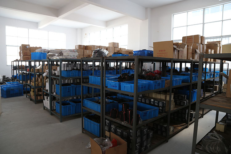 常用泵零配件專類倉庫