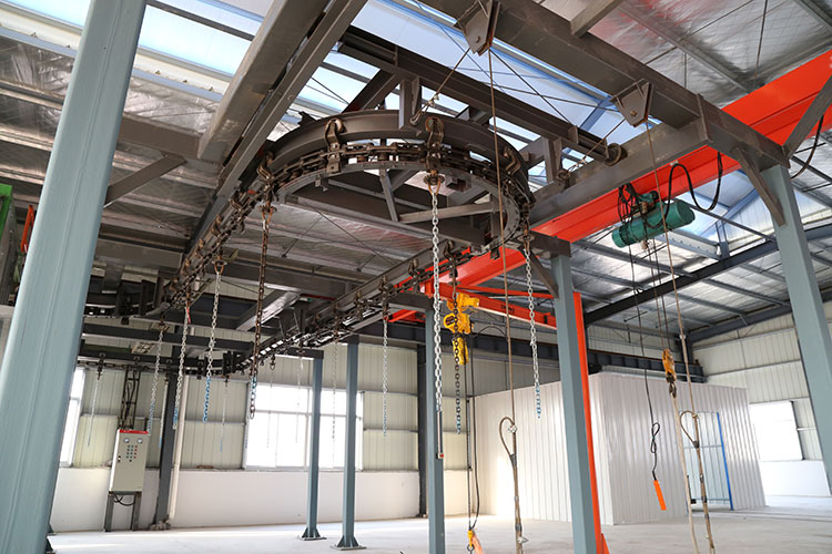 噴漆系統(tǒng)可同時(shí)對(duì)數(shù)十臺(tái)水泵進(jìn)行油漆作業(yè)